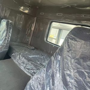 Gebruikt SINOTRUK HOWO 6x4 vrachtwagen, exclusief voor Egypte, expert in woestijntransport met premium banden voor optimale tractie - Product Image 5