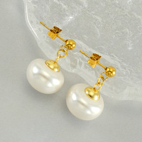 Boucles d'oreilles pendantes larges effet perle en acier inoxydable 304 plaqué or 18 carats sous vide, avec mini-boules et perles blanches, 24 mm, pour femme