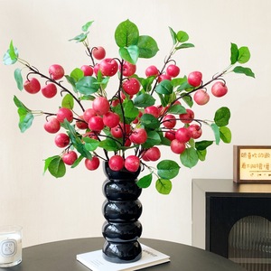 Qingyu Chronicle Branche d'Apple Artificielle Rouge en Mousse Plastique Décoration de Noël Composition de Fruits Taille M - Product Image 3