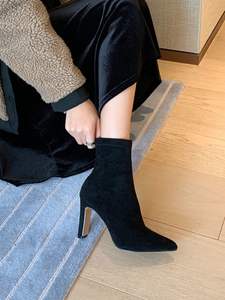 Bottines à talons épais pour femmes, bout pointu, en <span class=keywords><strong>daim</strong></span>, couleur unie, <span class=keywords><strong>noir</strong></span>, gris - Product Image 3