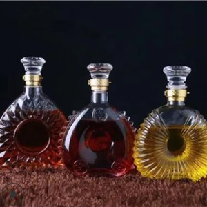 Botellas de vidrio transparente de alto grado para Baijiu y botellas de vino vacías selladas XO de vino extranjero para crema para el cuidado de la piel - Product Image 2