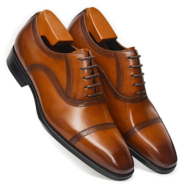 Hot Selling Wholesale Classic Shoes Men Genuine Leather Business Dress Shoes for Men Party Wedding Office Wing Tip Man Shoes