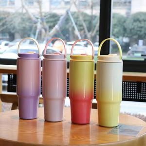 Botella de Agua Ligera de Acero Inoxidable al Vacío de 20oz/30oz, Diseño de Rosca Interna a Prueba de Fugas, Aislamiento Térmico de 6-12 Horas, con Pajita - Product Image 3