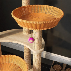 Arbre à chat moderne de luxe en bois massif à 5 niveaux, durable, avec lits tressés, poteaux à gratter en sisal et structure pyramidale stable pour maisons multi-chats - Product Image 3
