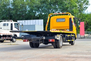 Carro attrezzi HOWO 4x2 con pianale da 3T, passo 3360mm, per recupero stradale, con verricello da 4T e supporto di sollevamento posteriore da 5 tonnellate - Product Image 4