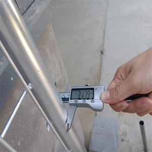 Panneau de clôture temporaire de style Heras, norme australienne, très demandé pour la construction - Product Image 2
