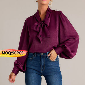 Abbigliamento fabbrica Oem personalizzazione collo a fiocco maniche lunghe <span class=keywords><strong>bordeaux</strong></span> raso di alta qualità camicetta da <span class=keywords><strong>donna</strong></span> top - Product Image 1