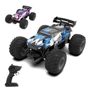 Voiture tout-terrain RC JJRC Q175 2,4 GHz à double moteur, éclairage LED, échelle 1:18, construction métallique, 4 canaux, prête à l'emploi, câble USB - Product Image 1