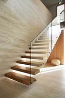 Conçu en usine personnalisé bois bande de roulement droite cantilever escaliers intérieur maison chêne suspendu escalier flottant escaliers