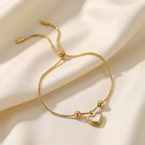 Bracelet hypoallergénique en acier inoxydable 316L avec pendentif cœur, chaîne torsadée réglable, bijou de main pour femme - Product Image 1