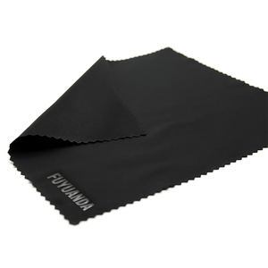 Tissu de nettoyage <span class=keywords><strong>pour</strong></span> <span class=keywords><strong>lunettes</strong></span> en microfibre avec logo imprimé personnalisé <span class=keywords><strong>Produit</strong></span> d'entretien des <span class=keywords><strong>lunettes</strong></span> <span class=keywords><strong>pour</strong></span> le nettoyage des lentilles - Product Image 3