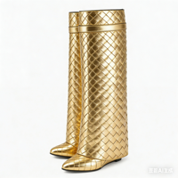 Bottes hautes classiques de luxe imprimées pour femme, de marque célèbre, à bout fermé, avec décoration métallique et fermeture éclair, talon plat, pour l'été et l'automne