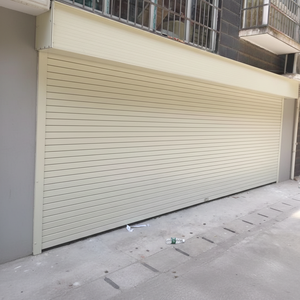 Porte de garage automatique moderne à panneaux plats en aluminium, silencieuse, isolée, antivol, <span class=keywords><strong>volet</strong></span> roulant <span class=keywords><strong>pour</strong></span> usage résidentiel, RAL personnalisé - Product Image 2