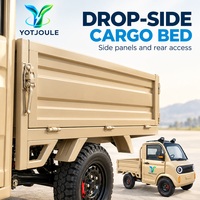 Camion benne électrique YOTJOULE, mini-dumper, véhicule utilitaire, camion de transport avec benne basculante arrière et cabine fermée pour travaux d'aménagement paysager