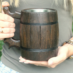 Tasse à boire en bois de mangue écologique de haute qualité avec corne de boeuf véritable et style animal poli pour la sécurité - Product Image 1