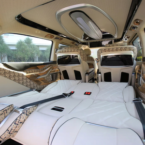 Vito Portátil Premium MPV Restyle com Assentos Lounge em Couro Diamante Marfim, Acabamento em Madeira, Teto Panorâmico e Tela de Teto Silenciosa - Product Image 3