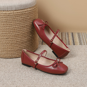 Chaussures plates de style classique pour femmes, avec lanières rembourrées et fermeture à enfiler, légères, respirantes, à motifs floraux, pour l'été - Product Image 6