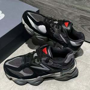 Nouvelles Chaussures de Course Multifonctionnelles de Luxe pour Femmes 2025 de Haute Qualité, Chaussures Décontractées Classiques Rétro Tendance pour Hommes de Marque - Product Image 2