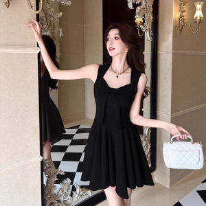 <b>Red</b> Halter Neck Mini Dress With <b>Bow</b> Pleated Waist Flattering Silhouette For Banquet Evening Wear - Product Image 3
