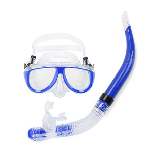 Máscara de Snorkel para Adultos con Lentes de Vidrio Templado y Set de Snorkel con Sistema Dry Top para Deportes Acuáticos - Product Image 4