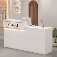 Comptoir de bureau moderne et simple personnalisable pour les cafés, les caisses enregistreuses, les bureaux d'accueil