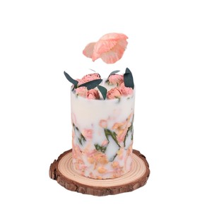 Bougie parfumée cylindrique en cire de soja mélangée avec des ornements en rose pour la décoration de la maison ou de mariage - Product Image 2