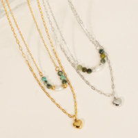 Colliers pour femmes CLIORO en acier inoxydable, style bohème plage, double couche, avec pierre naturelle verte, perles et chaîne trombone, pendentif cœur