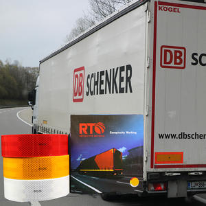 Cinta Reflectante Amarilla para Camiones de 2 Pulgadas x 45.7 m, Marca E 104R, Estándar Europeo, Rollo de Pegatinas Reflectantes Rojas y Blancas DOT-C2 para Vehículos Largos - Product Image 6