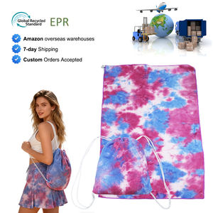 Nouvelle serviette de plage d'été en polyester écologique pliable 2 en 1 avec imprimé de dessin animé, sac à dos intégré avec cordon de serrage - Product Image 1