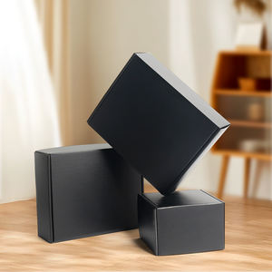 Cajas de Envío Personalizadas de Cartón Corrugado Negro Mate con Relieve y Recubrimiento UV, Cajas de Envío de Lujo para Calcetines, Materiales Reciclados - Product Image 5