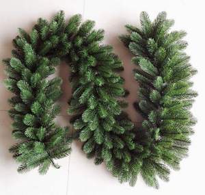 Guirnaldas Navideñas de PVC Gruesas y Anchas con 300 Puntas Esponjosas, Decoración Navideña Directa de Fábrica - Product Image 1