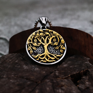 Collier Viking Arbre de Vie pour Homme, Yggdrasil en Acier Inoxydable Plaqué Or, Pendentif Cercle Géométrique, Amulette Nordique Celtique, Accessoires en Tissu - Product Image 3