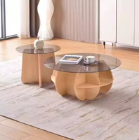 Table d'appoint d'angle en bois massif de style moderne avec plateau en verre durable, écologique et facile à nettoyer pour salon