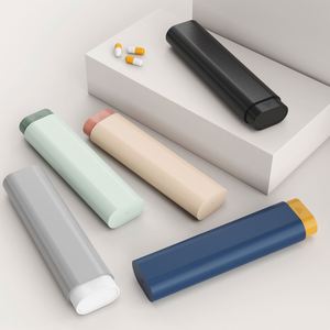 กล่องใส่ยาพลาสติกแบบพกพา 7 วัน ดีไซน์แบ่งช่องเก็บยา - Product Image 1