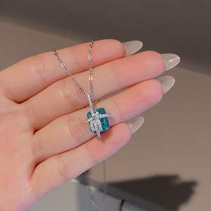 Collar con Colgante de Diamante Cuadrado de Plata de Ley S925, Estilo Japonés, Material de Platino de Alta Gama - Product Image 4