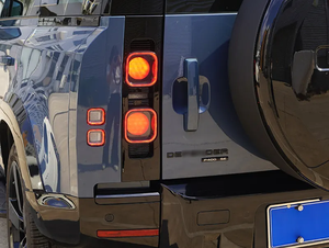 Lámpara trasera Led de alta calidad, luz trasera de freno trasero, luz trasera para Land Rover New <span class=keywords><strong>Defender</strong></span> <span class=keywords><strong>2022</strong></span> + - Product Image 5