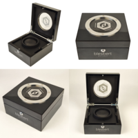 Boîte à montre en bois avec texture fibre de carbone, doublure en velours, fenêtre transparente, logo personnalisé, étui de rangement pour montre, pour l'affichage des montres et les cadeaux de luxe