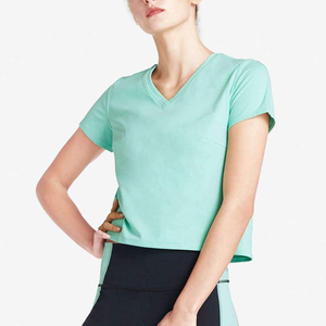 Camiseta ajustada de manga corta con cuello en V para mujer, Camiseta ajustada de alta calidad - Product Image 4