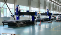 Centre d'usinage à portique 4 axes haute précision Fanuc CNC BT50 robuste avec changeur d'outils automatique pour composants de construction navale en cuivre CE