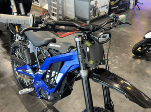 Moto électrique haute performance Surron Light Bee X, moto tout-terrain à couple élevé, moto électrique légère, enduro, batterie 60V - Product Image 2