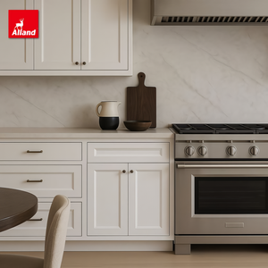 Gabinetes de <span class=keywords><strong>Cocina</strong></span> Dobles Estilo Shaker de <span class=keywords><strong>Madera</strong></span> Maciza con Acabado Pintado en Color Crema Francés, con <span class=keywords><strong>Encimera</strong></span> Integrada de Mármol Natural - Product Image 2