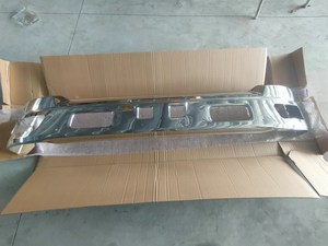 Japanische LKW Aftermarket Teile Eisen Stoßstange für isuzu npr einschl ießlich Nebels chein werfer Rahmen Stoßstange hintere Montage halterung - Product Image 5