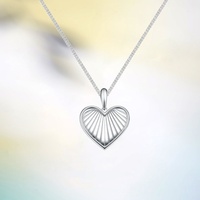 Collar con colgante de corazón de plata de ley 925 SPJ, listo para enviar, chapado en oro de 18 quilates, minimalista, de lujo, regalo de San Valentín, cadena para clavícula