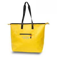 Sac à dos étanche en PVC de 30 L avec poignée pour le camping et la randonnée, le stockage et la personnalisation pour les sports de plein air