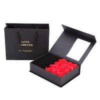 Boîte d'emballage de Noël avec logo personnalisé fleur chocolat cadeau Boîte d'emballage en carton personnalisée en papier pour vêtements