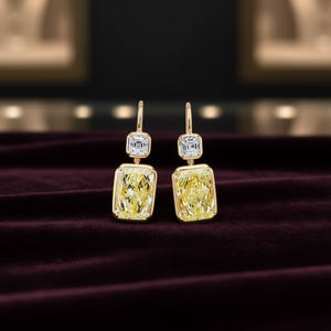 Orecchini con diamanti gialli E1790 in oro giallo con diamanti taglio quadrato fantasia per matrimonio, stile classico da donna, certificati GIA - Product Image 2