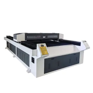 Servomotores 1325 300W 500W Acrílico Madera Plástico Tela CNC Co2 Máquina cortadora de grabado láser Precio