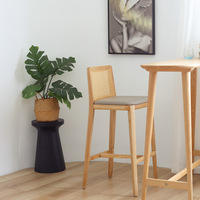 Chaises de bar en bois d'acacia massif chinois avec coussin de siège en cuir super fibre, tabouret de bar haut, dossier en rotin, chaise d'îlot