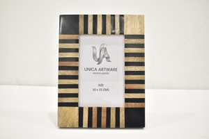 Cadre photo décoratif de luxe en bois massif rayé, fait main, écologique, pour la maison, le bureau ou la table. - Product Image 2