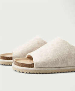 Meilleure vente, nouvelles pantoufles en fourrure exposée à bout en <span class=keywords><strong>feutre</strong></span> pour l'intérieur et la maison pour femmes, pantoufles en peluche - Product Image 5